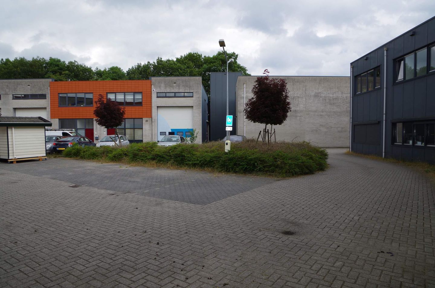 Bekijk foto 3 van Industrieweg 62-d