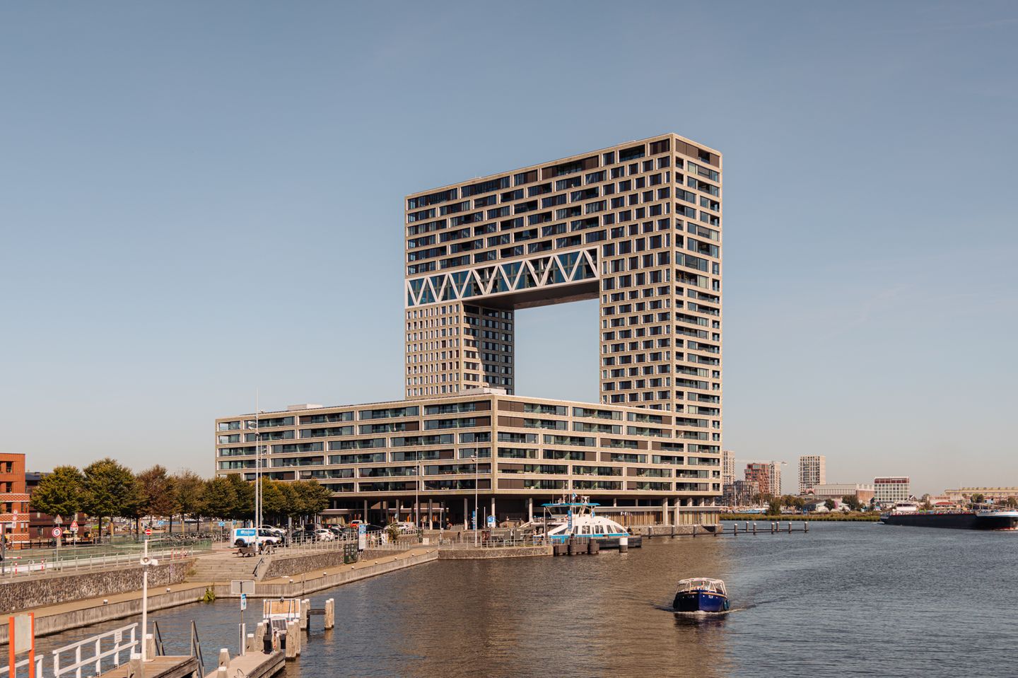 Foto 4 van Pontsteiger 150