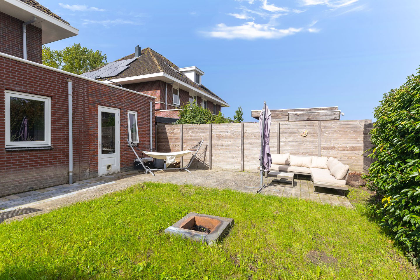Photo 4 of De Pauw 6