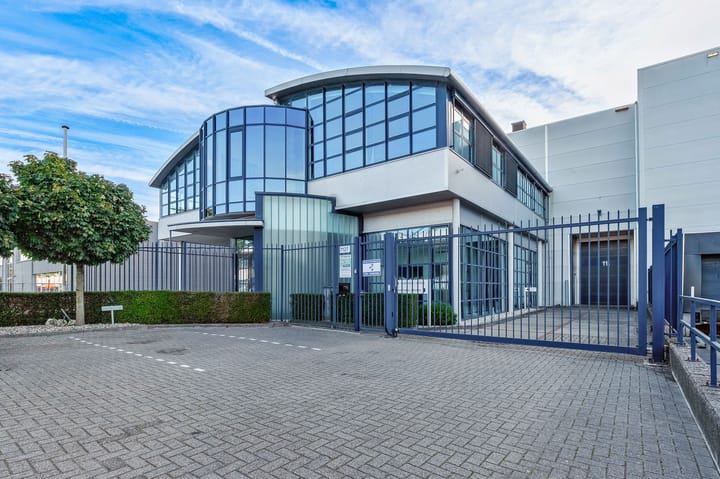 Venneveld 44-46, Roosendaal