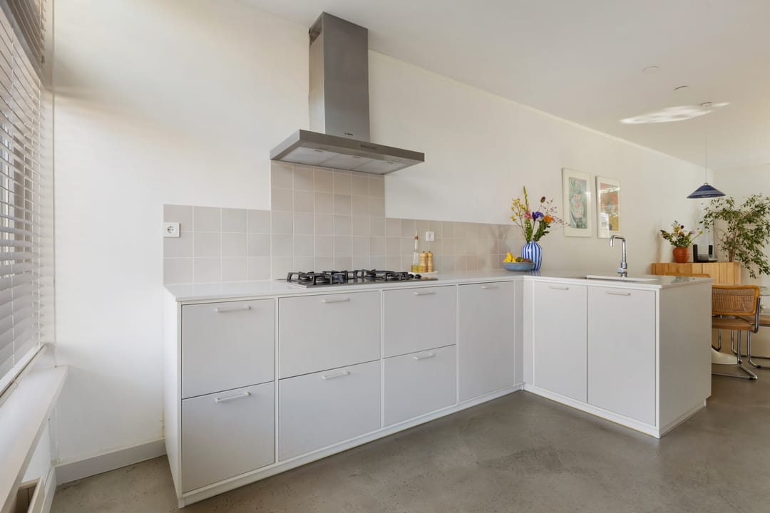 Photo 16 of Muys van Holystraat 20