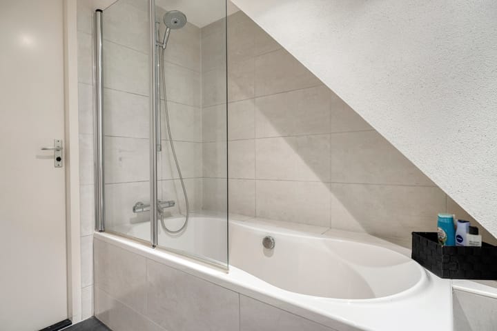 Tussenwoning te koop: IJssel 8, Kaatsheuvel