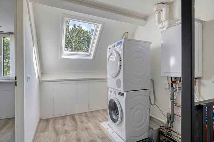 Tussenwoning te koop: IJssel 8, Kaatsheuvel