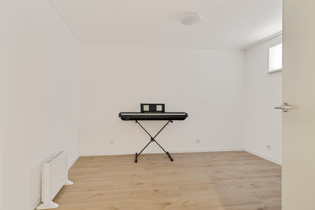 Photo 47 of Oosterstraat 74