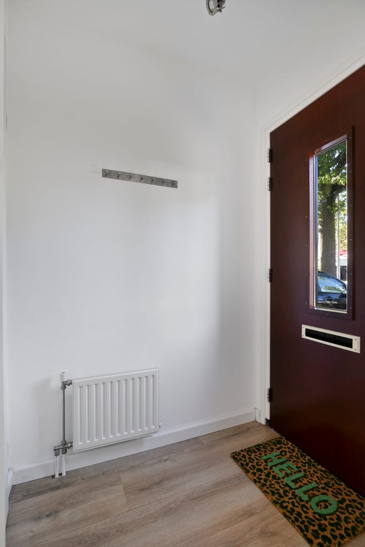 Tussenwoning te koop: Veluwestraat 22, Tilburg