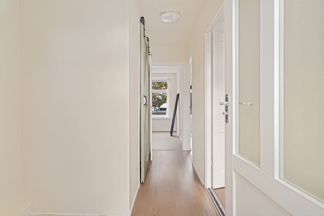 Photo 31 of Oosterstraat 74