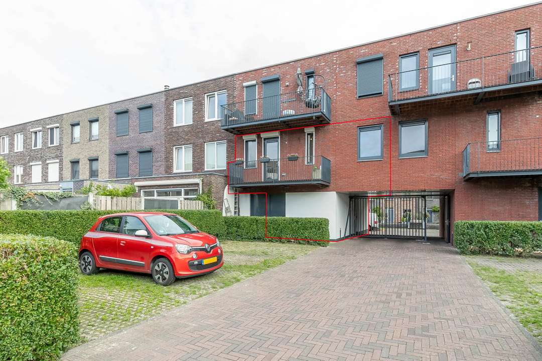 Photo 32 of Muidenkade 17
