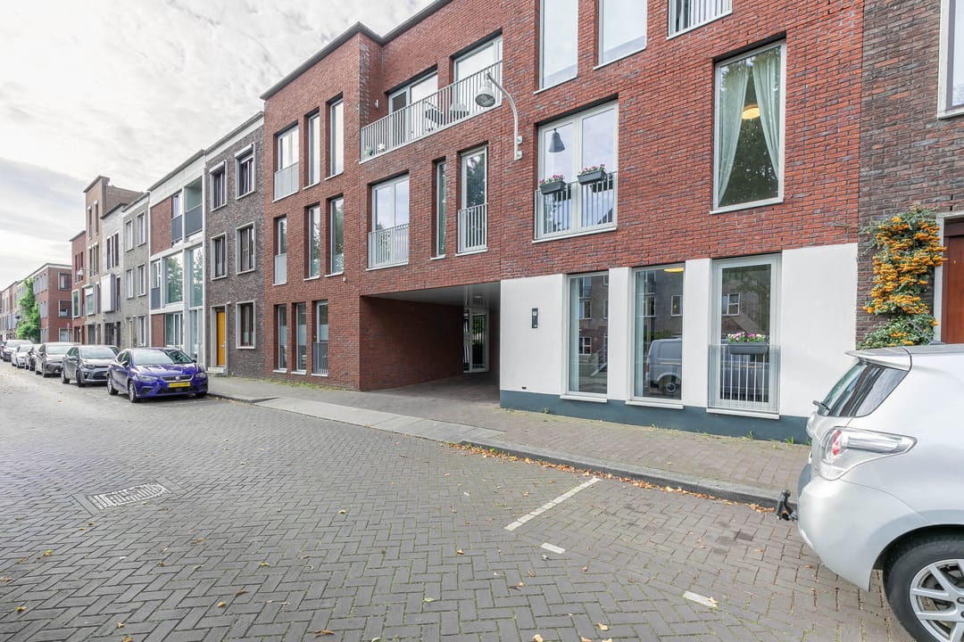 Photo 37 of Muidenkade 17