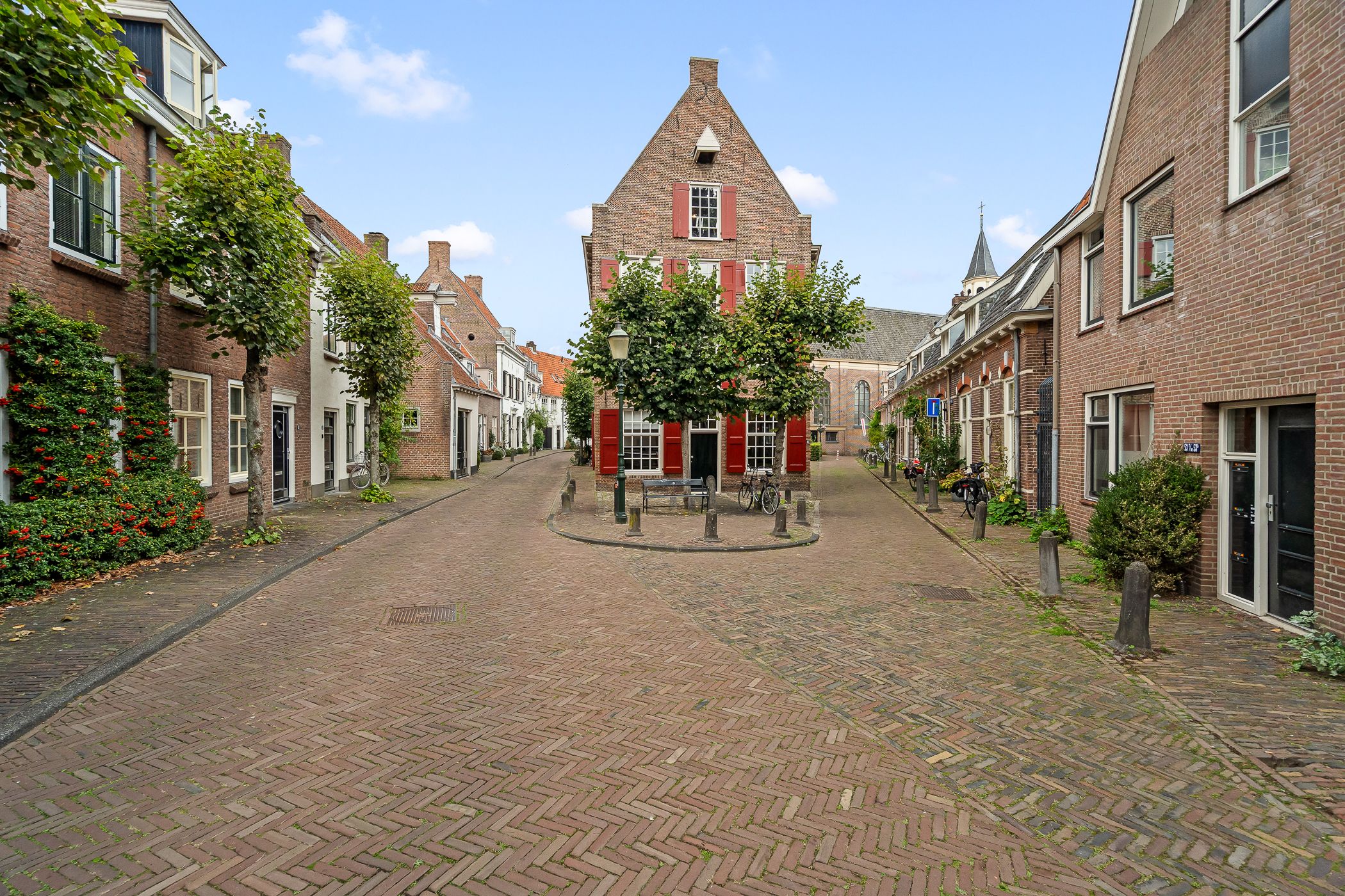 Photo 36 of Breestraat 2-B