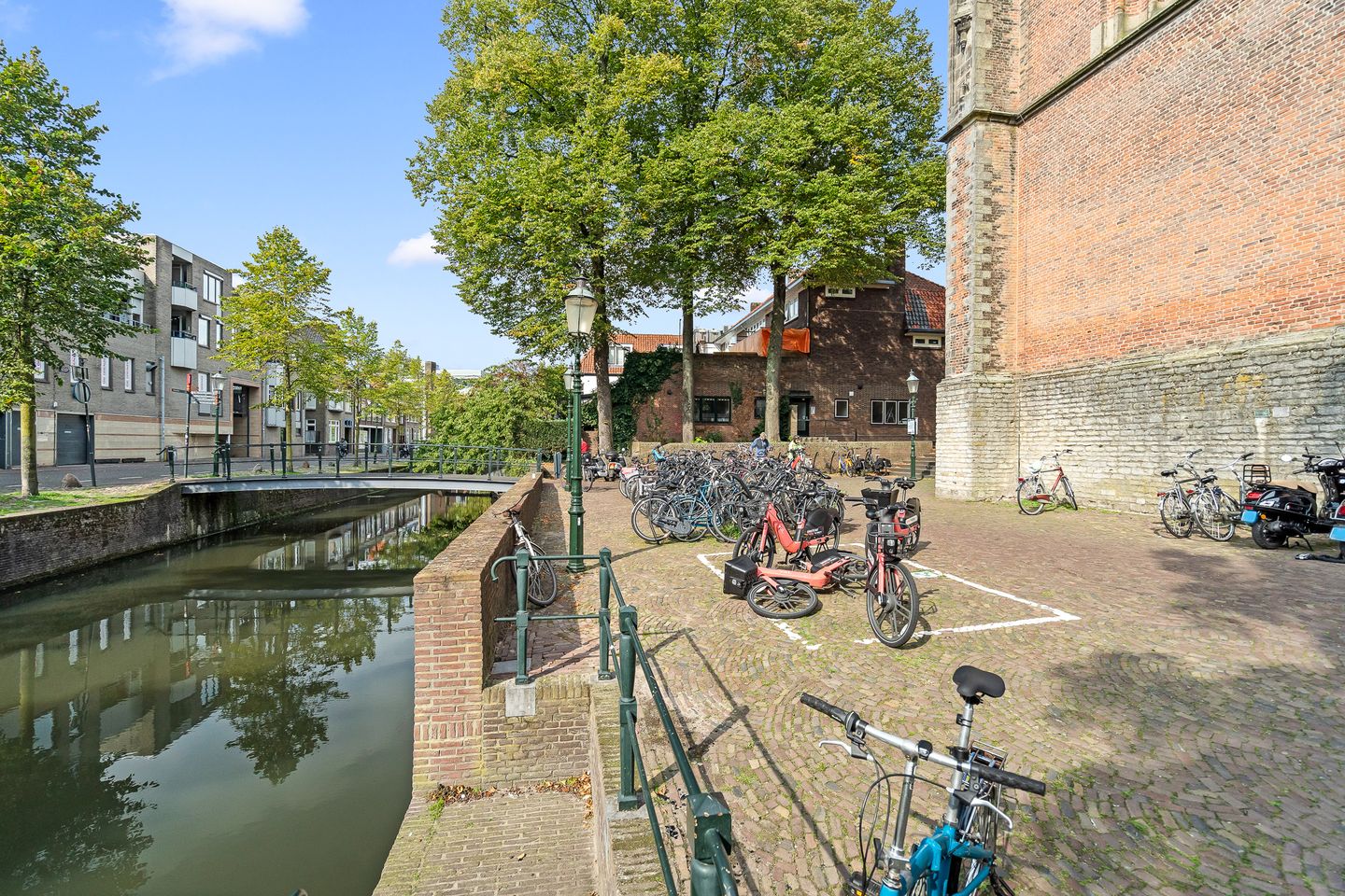Photo 34 of Breestraat 2-B