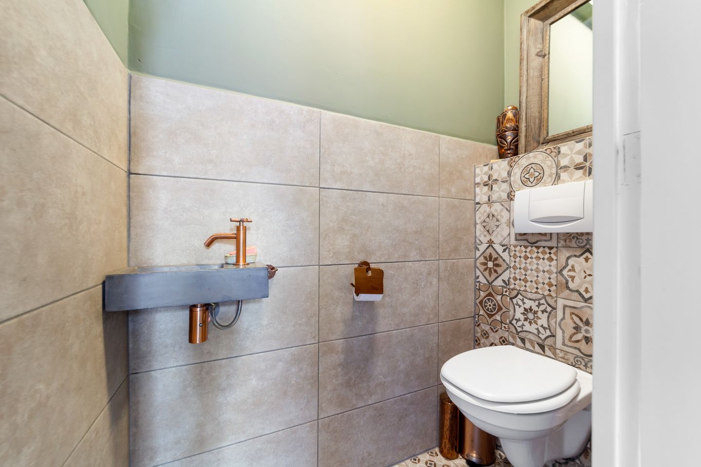 Photo 10 of Richard Holstraat 70