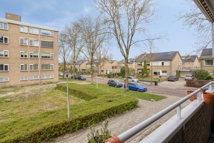 Foto 4 van J.J. van Deinselaan 358