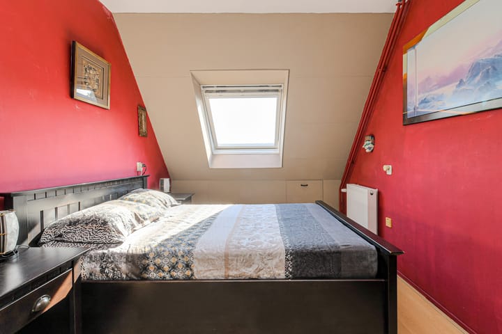 Tussenwoning te koop: Clemensberg 10, Breda