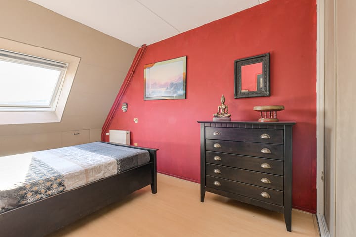 Tussenwoning te koop: Clemensberg 10, Breda