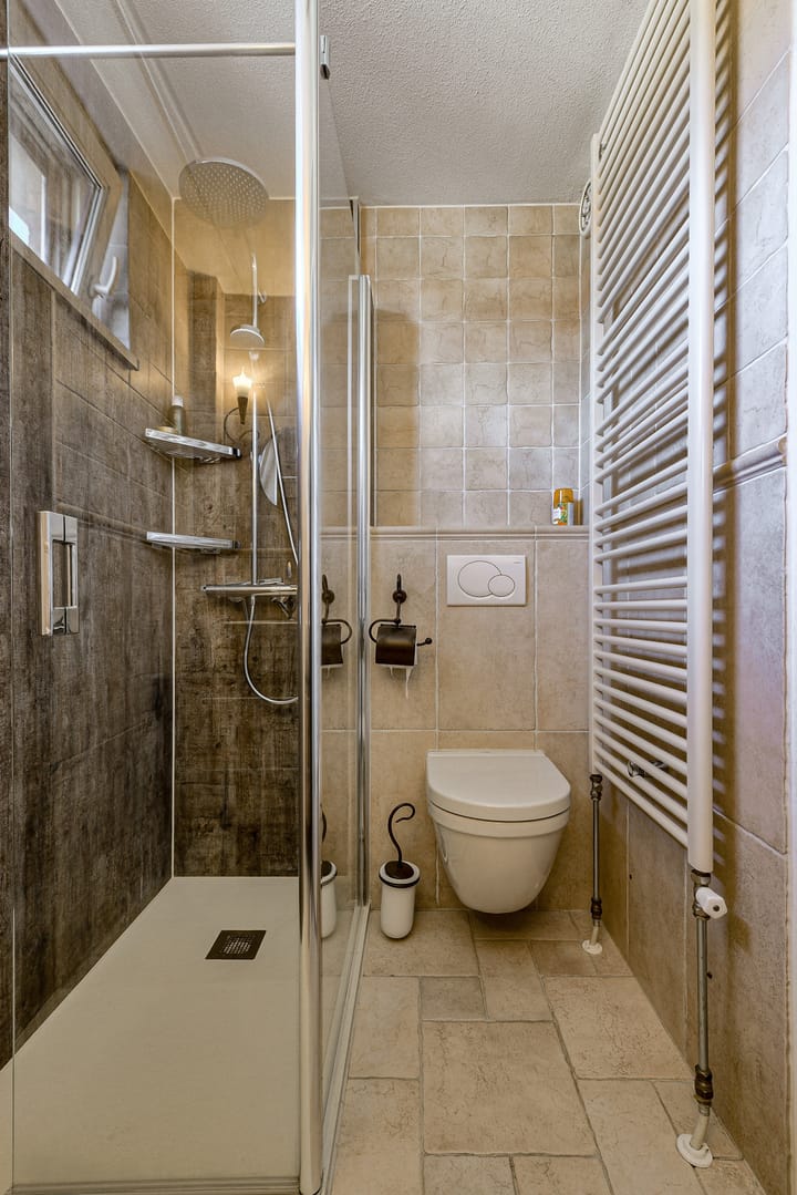 Tussenwoning te koop: Clemensberg 10, Breda