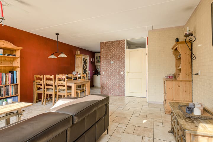 Tussenwoning te koop: Clemensberg 10, Breda