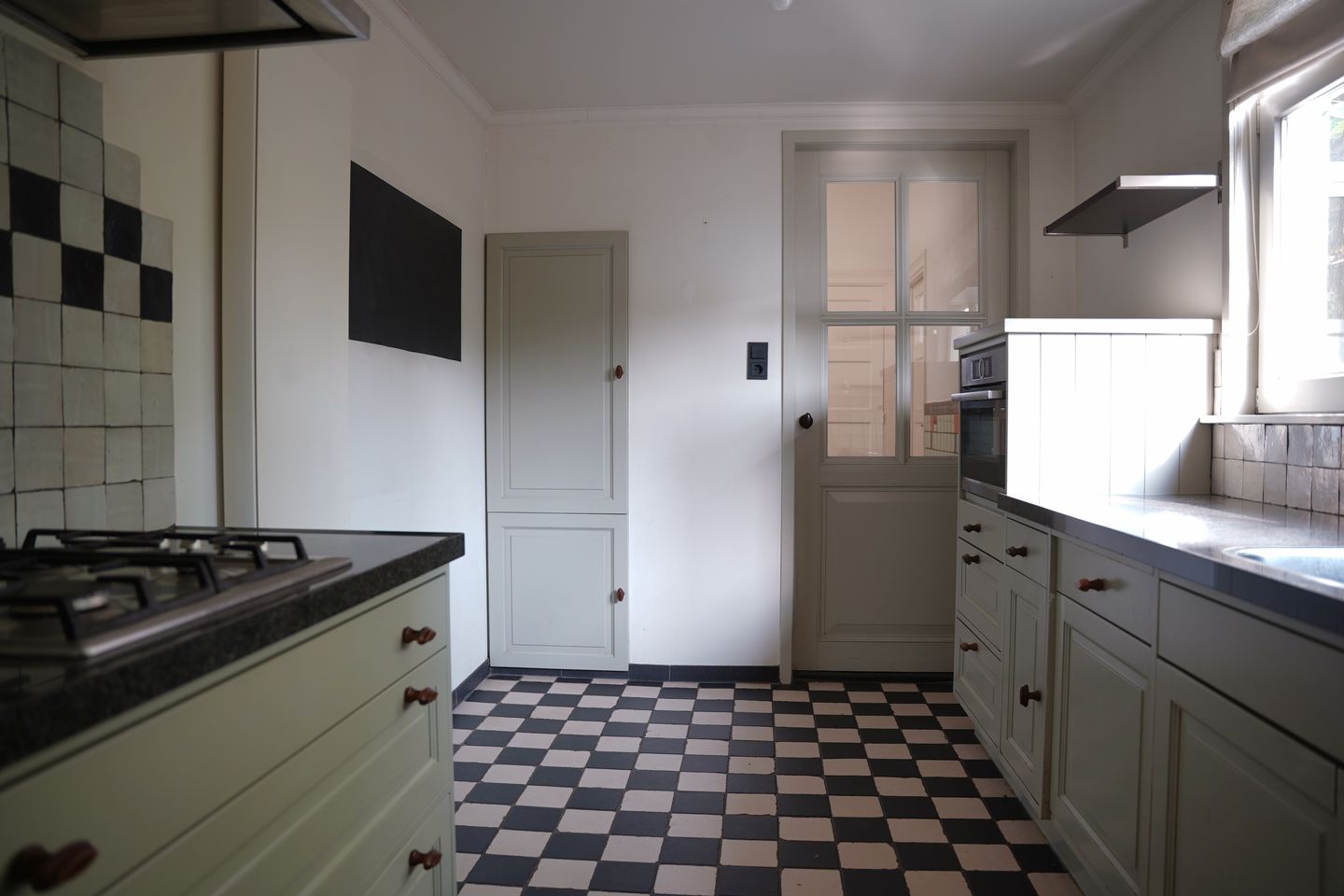 Photo 14 of Bredestraat 34
