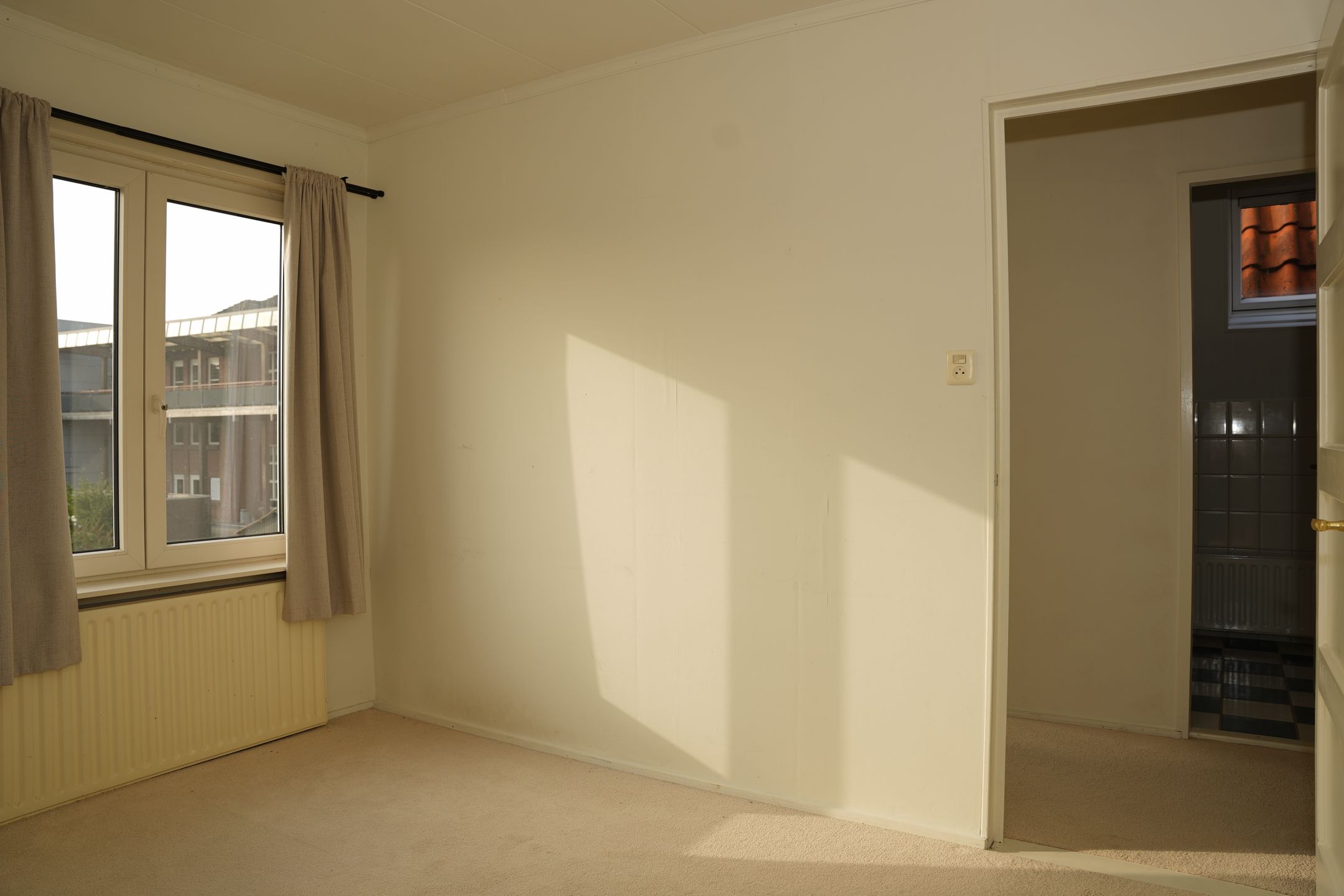 Photo 24 of Bredestraat 34