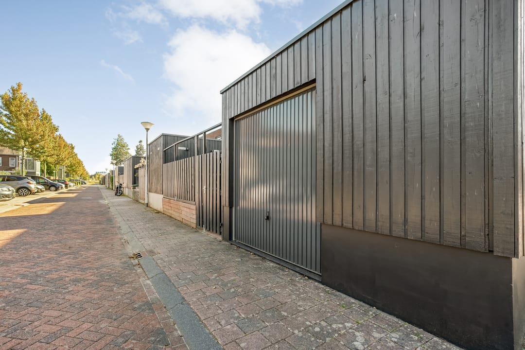 Photo 52 of Damstraat 2