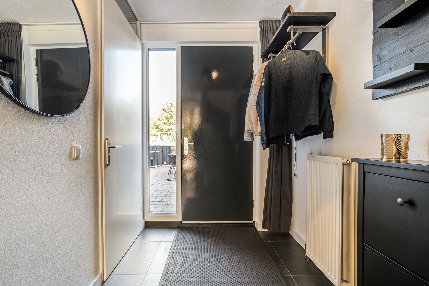 Photo 20 of Damstraat 2