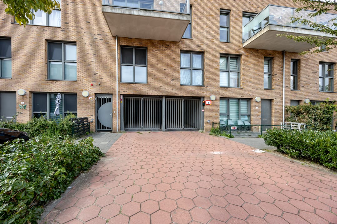 Photo 31 of Treubstraat 10-F004