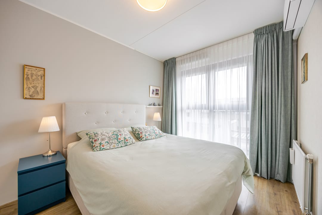 Photo 16 of Treubstraat 10-F004