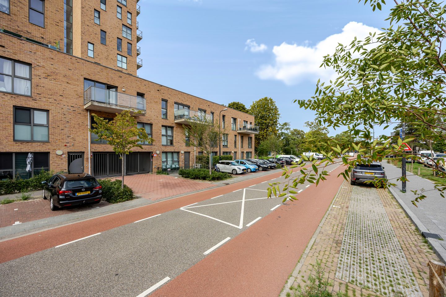 Photo 34 of Treubstraat 10-F004