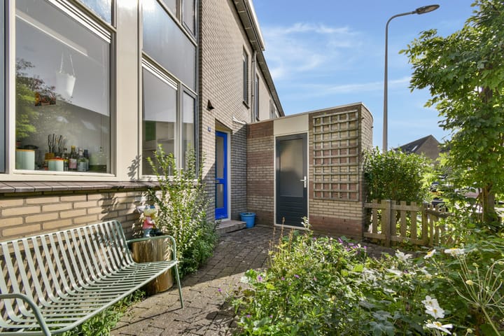 Tussenwoning te koop: Sterremos 36, Reeuwijk