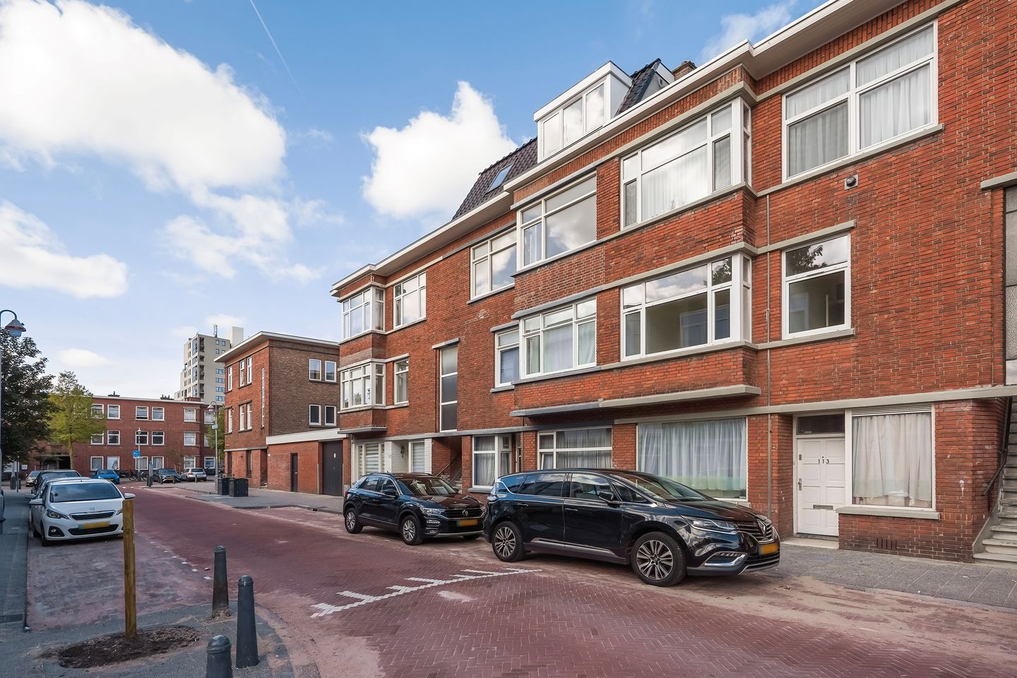 Photo 1 of Dautzenbergstraat 119