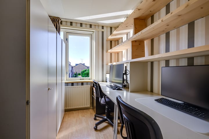 Tussenwoning te koop: Berlagestraat 43, Lekkerkerk