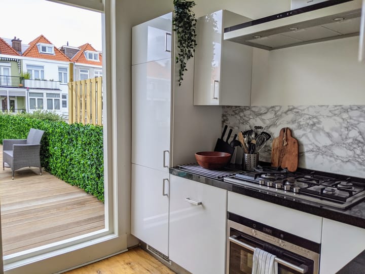 Appartement te huur: Roggeveenstraat 165, 'S-Gravenhage