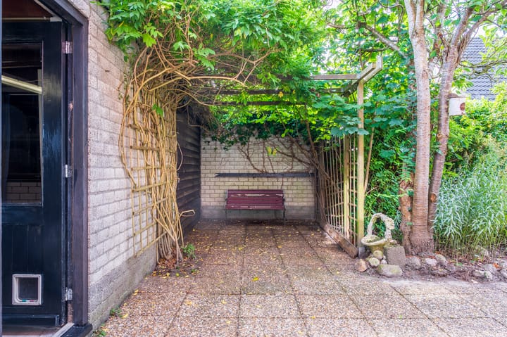 Vrijstaande woning te koop: Oastein 8A, Feanwâlden