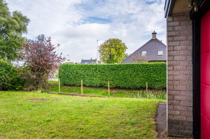 Vrijstaande woning te koop: Oastein 8A, Feanwâlden