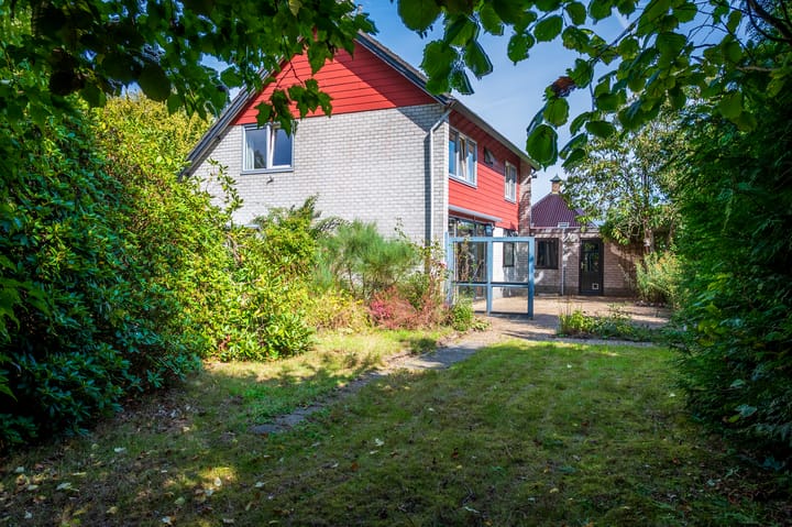 Vrijstaande woning te koop: Oastein 8A, Feanwâlden