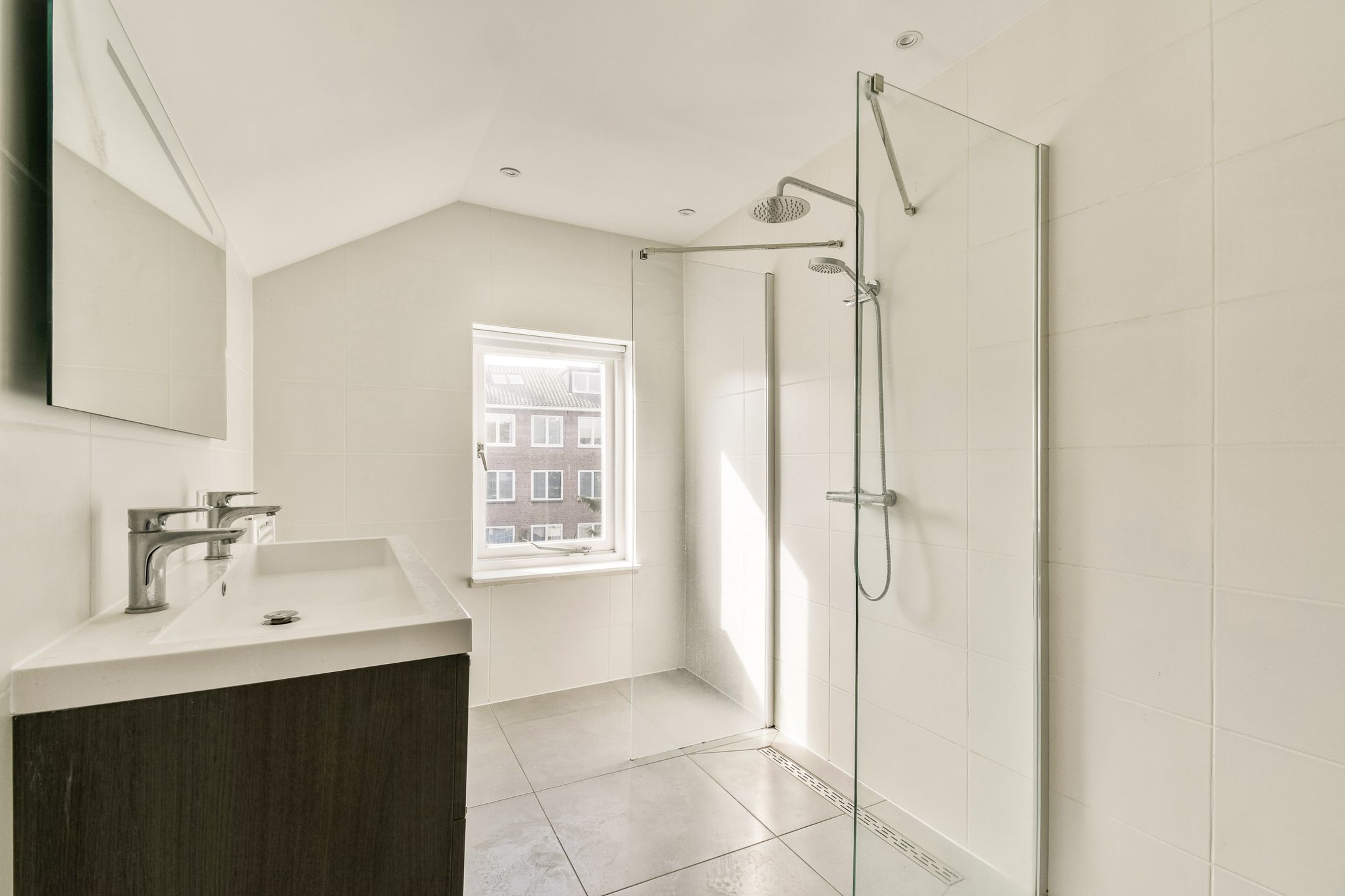 Photo 15 of Johan van Soesdijkstraat 15