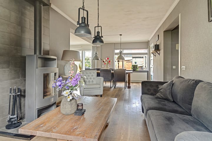 Hoekwoning te koop: Wilgenlaan 15, Renswoude