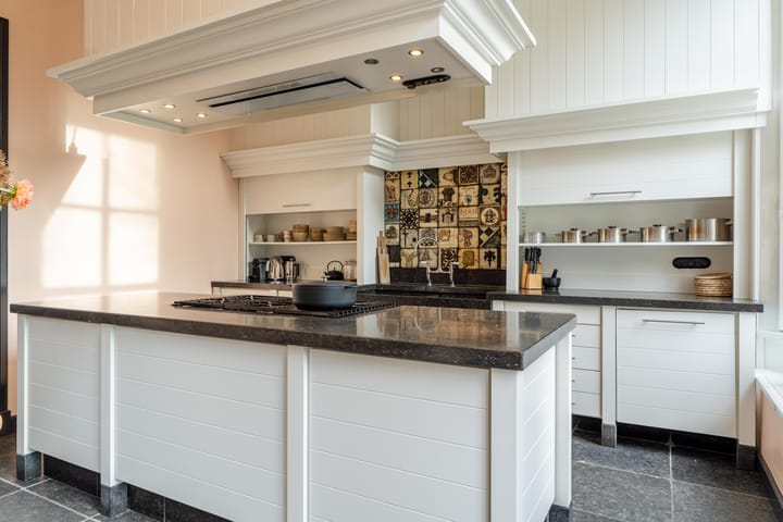 Vrijstaande woning te koop: Zwet 13, Delfzijl