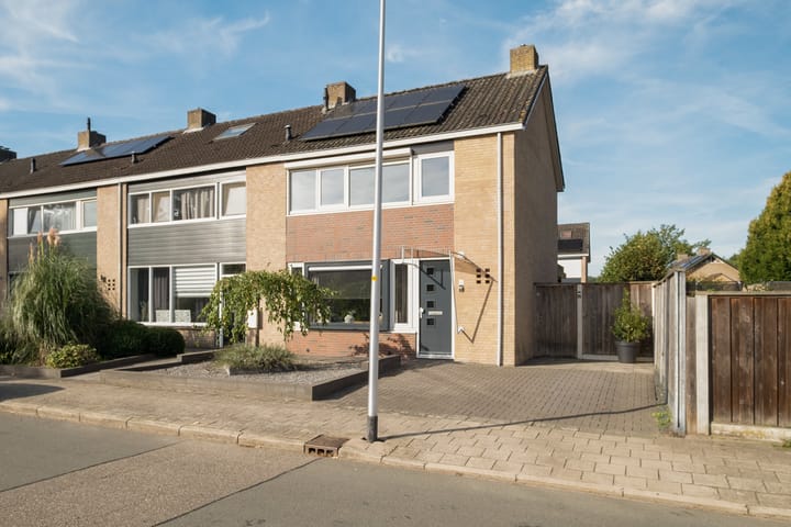 Foto 4 van Hogeweg 84