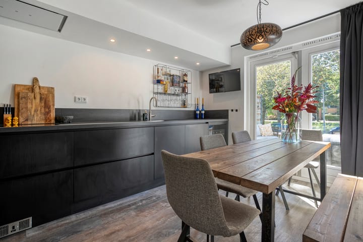 Tussenwoning te koop: Pottenbakkerstraat 127, Zwolle