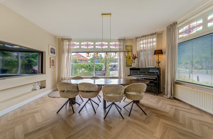 Hoekwoning te koop: De Genestetlaan 37, Bussum