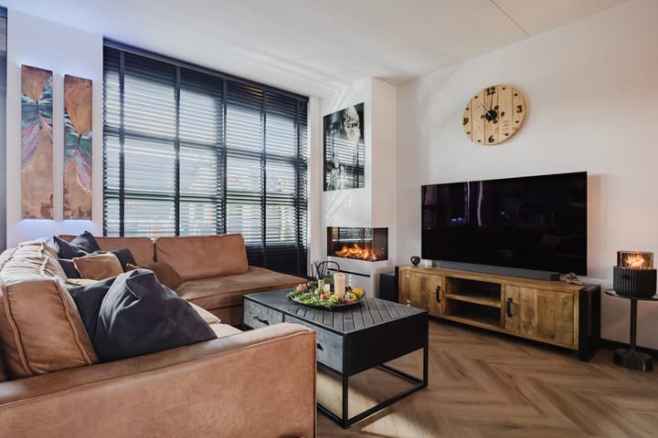 Hoekwoning te koop: Notenboomstraat 16, Schelluinen