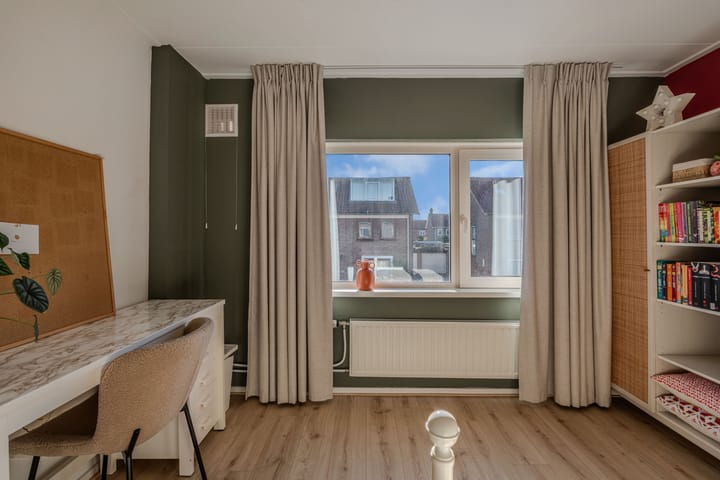 Tussenwoning te koop: Harmen Coops Fledderusstraat 10, Steenwijk