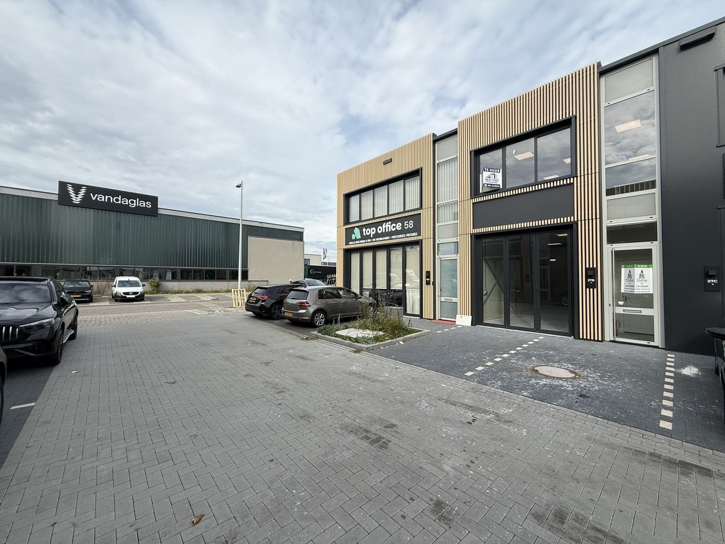 Bekijk foto 4 van Jarmuiden 27-B