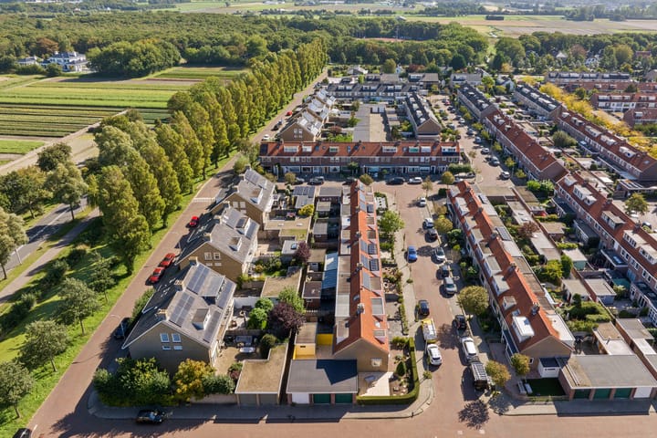 Tussenwoning te koop: Jan van Heusdenstraat 1, Noordwijk (Zh)