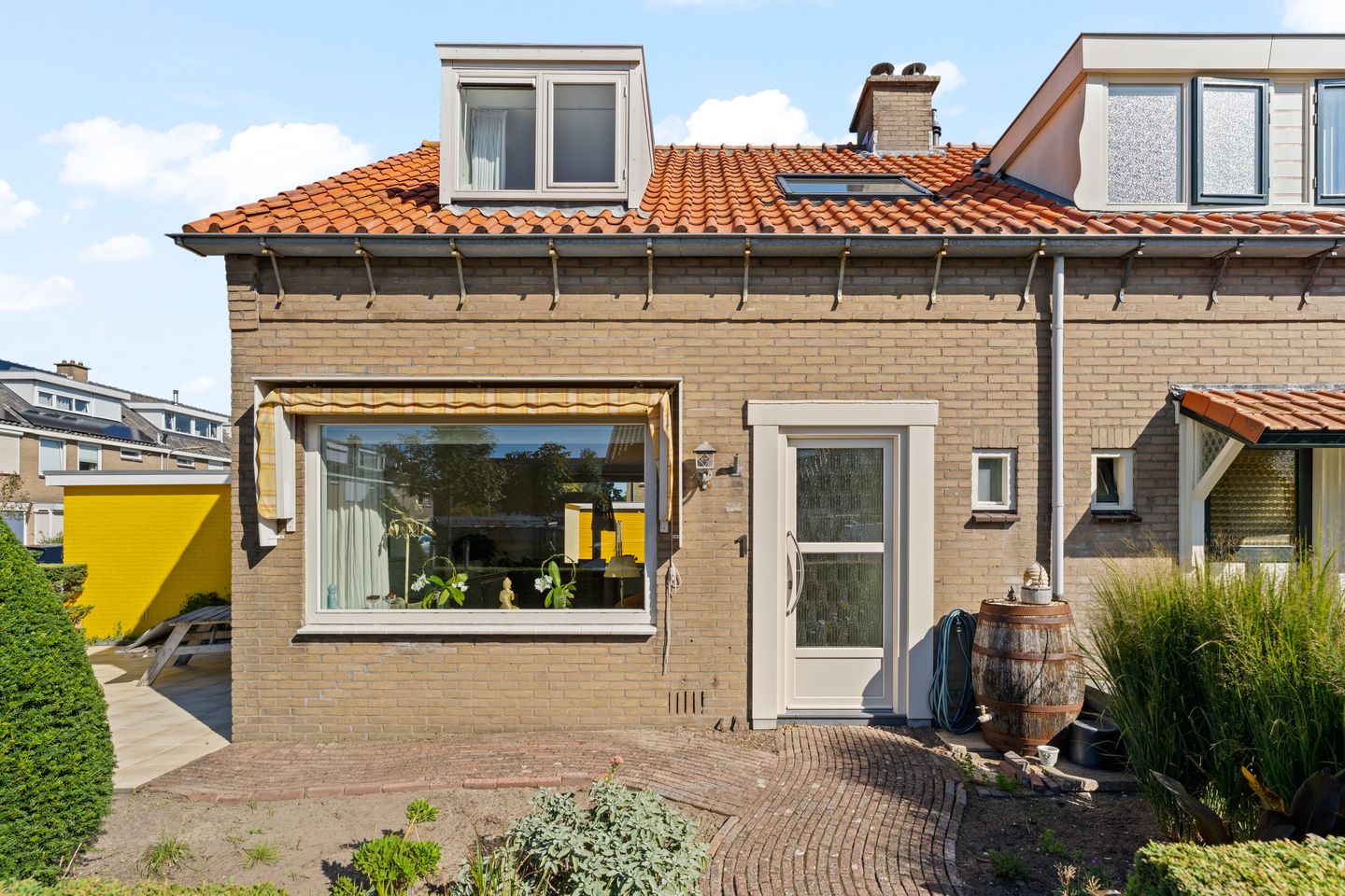 Photo 4 of Jan van Heusdenstraat 1