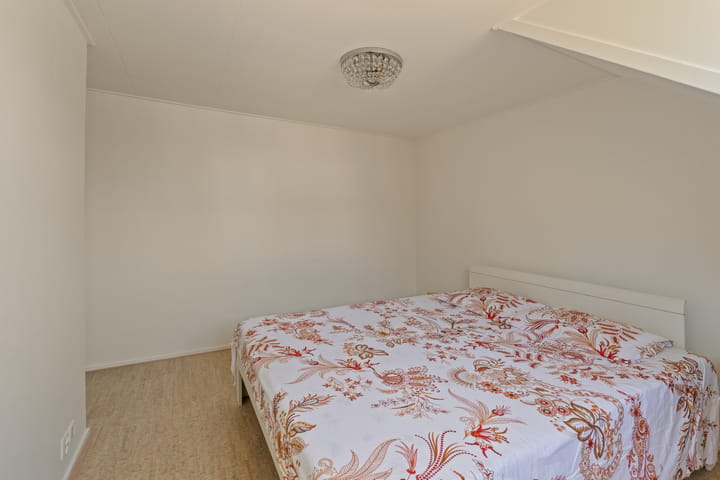 Tussenwoning te koop: Jan van Heusdenstraat 1, Noordwijk (Zh)