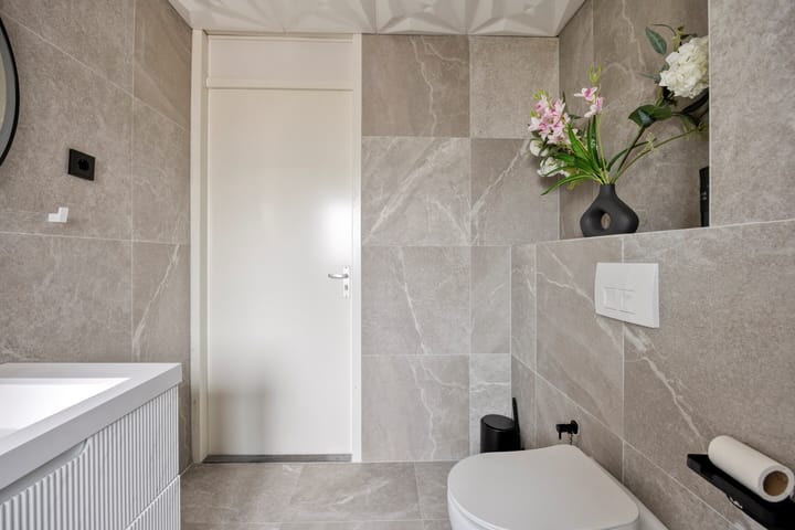 Tussenwoning te koop: Roterij 61, Hellevoetsluis
