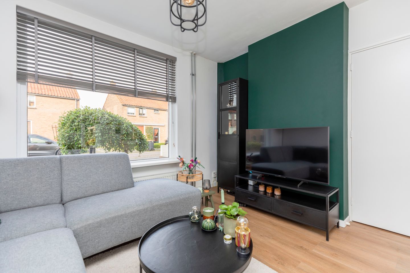 Photo 10 of Mr. Heemskerkstraat 84