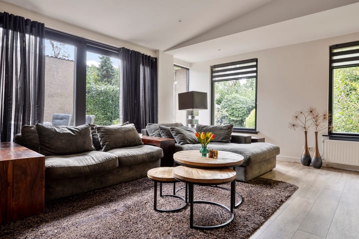 Tussenwoning te koop: Vlierlaan 122, Oosterhout (Nb)