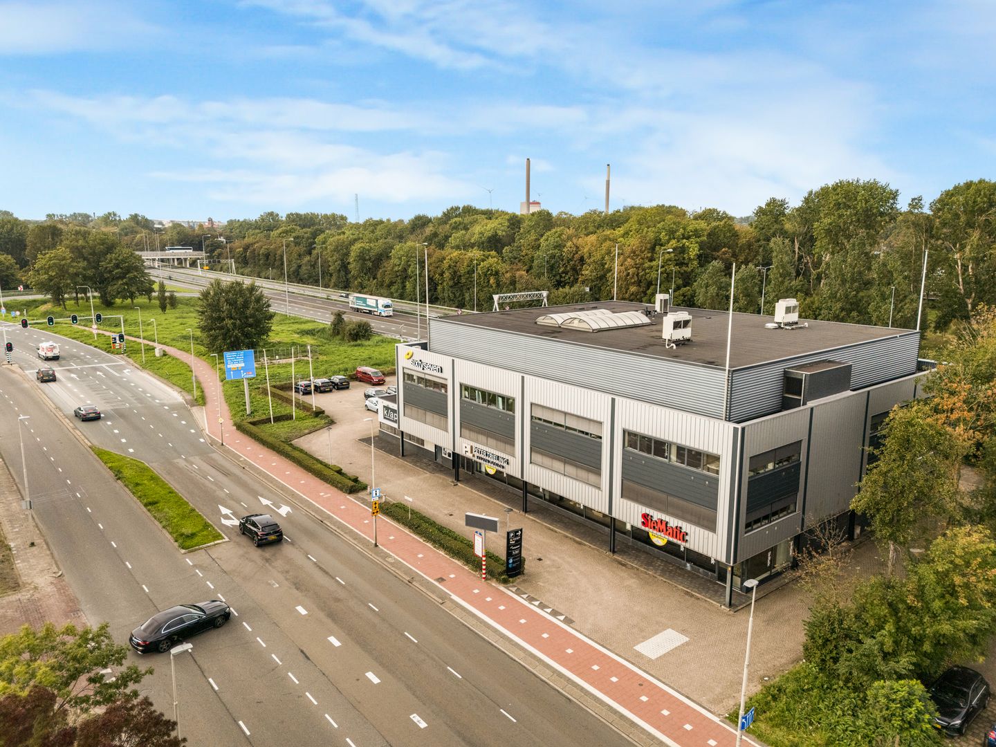 Bekijk foto 3 van Parallelweg 2